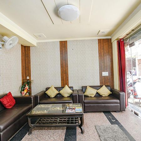 Fabhotel Ishtara Auberge - Nr Yashobhoomi Convention Centre Neu-Delhi Exterior foto